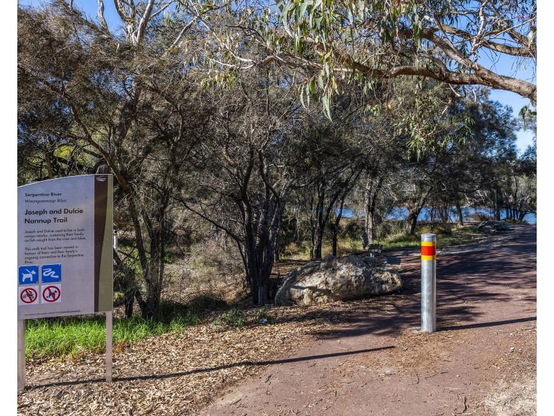 22 Old Pinjarra Road, Greenfields WA 6210