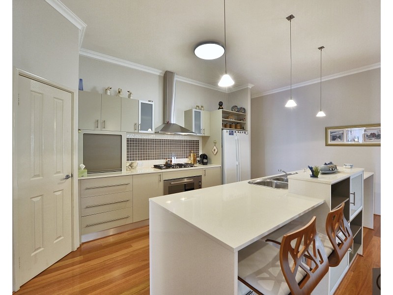 1 Crathes Court, Erskine WA 6210