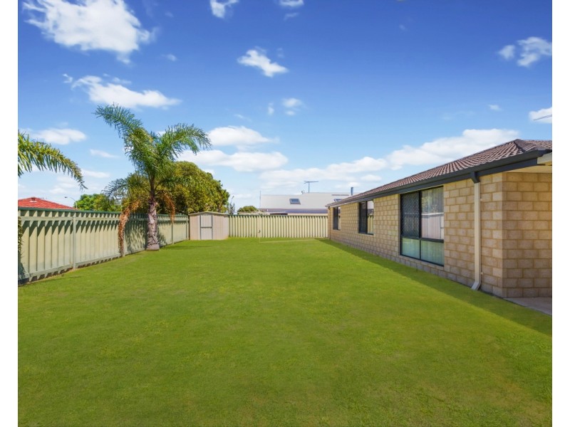 10 Aparri Way, Port Kennedy WA 6172
