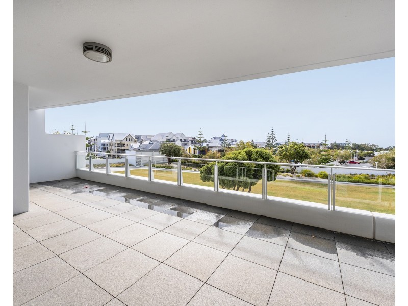 305/5 Marco Polo Drive, Mandurah WA 6210