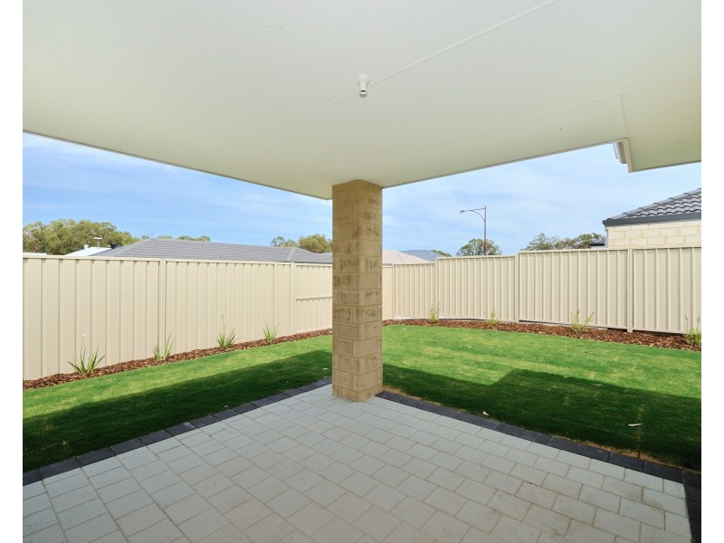 15 Worlington Loop, Meadow Springs WA 6210