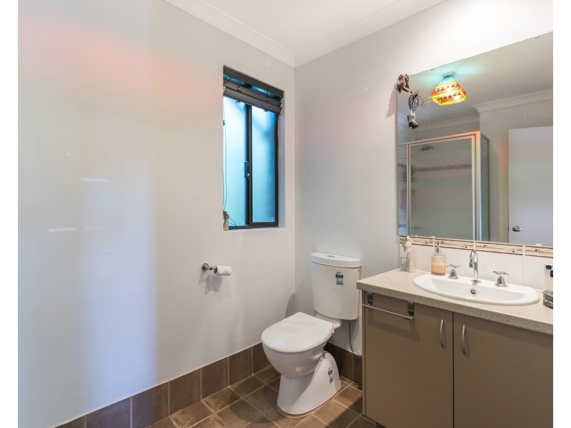 80 Badgerup Avenue, Lakelands WA 6180