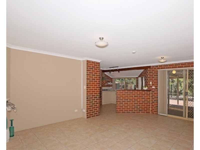 31 Summerlea Avenue, Meadow Springs WA 6210