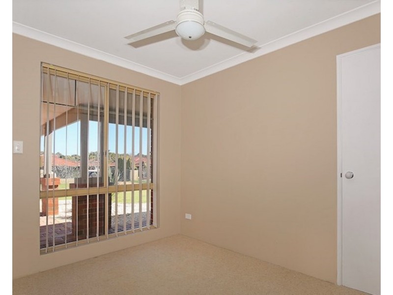 31 Summerlea Avenue, Meadow Springs WA 6210