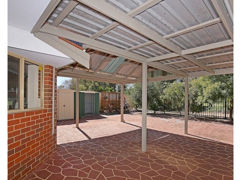 31 Summerlea Avenue, Meadow Springs WA 6210