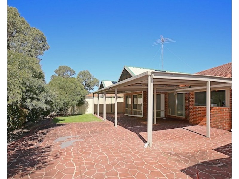 31 Summerlea Avenue, Meadow Springs WA 6210