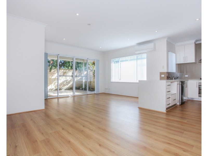 10 Illyarrie Avenue, Falcon WA 6210