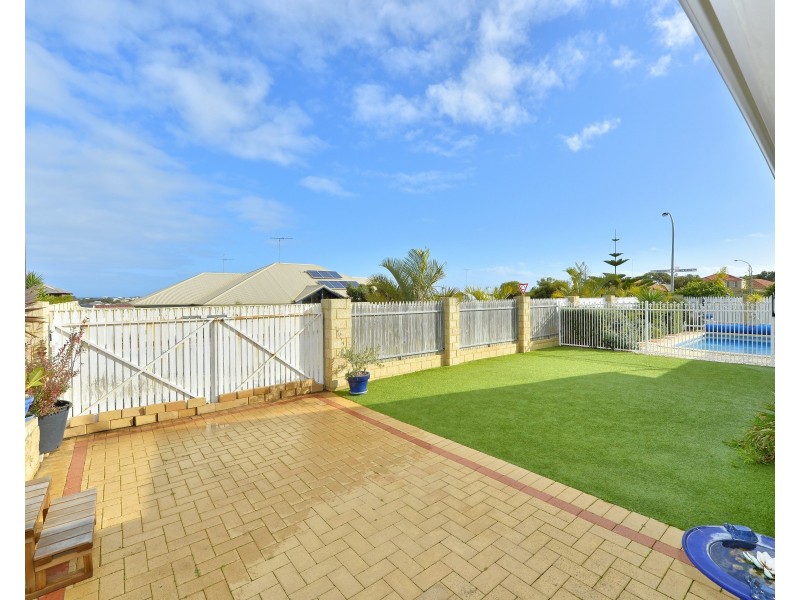 33 Meckering Turn, Dawesville WA 6211