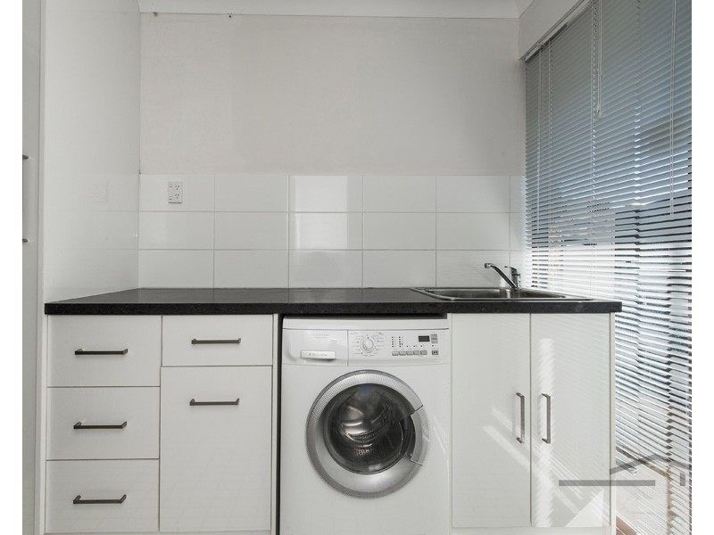 182 Mclarty Road, Halls Head WA 6210