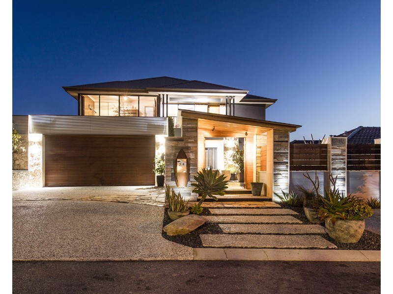 54  Lakeway Retreat, Dawesville WA 6211