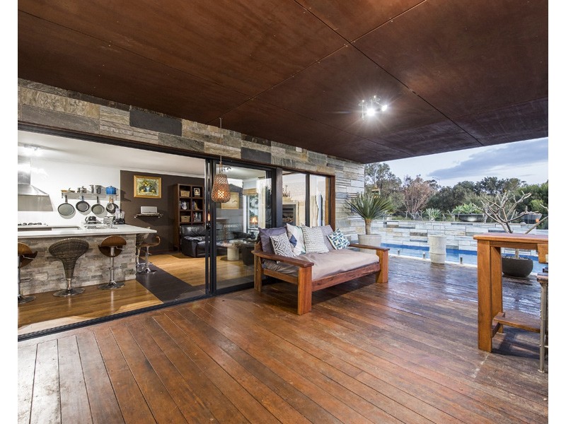 54  Lakeway Retreat, Dawesville WA 6211