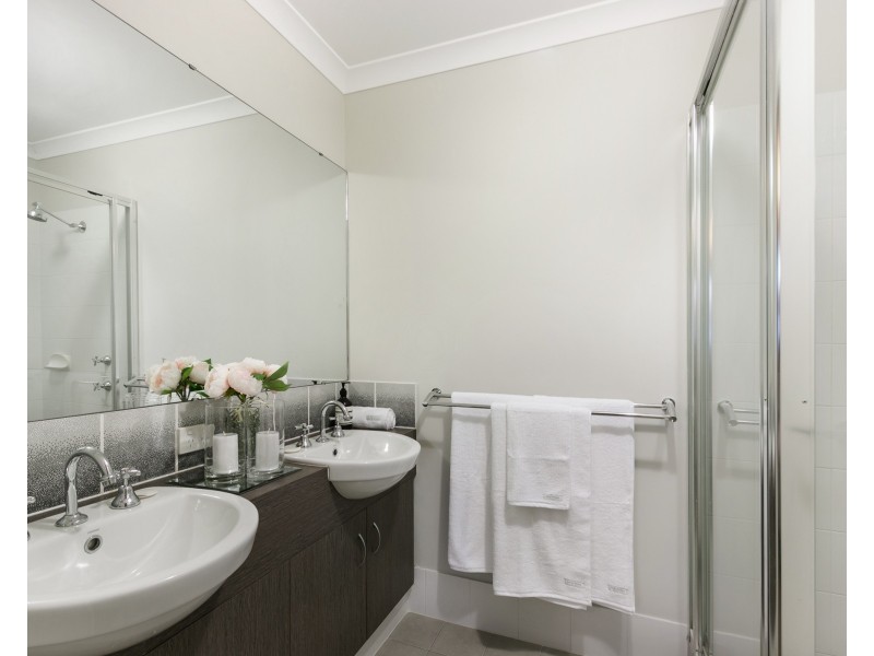 4 Jilba Grove, Erskine WA 6210