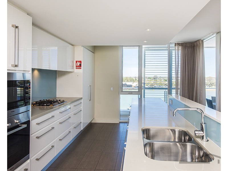 505/1 Marco Polo Drive, Mandurah WA 6210