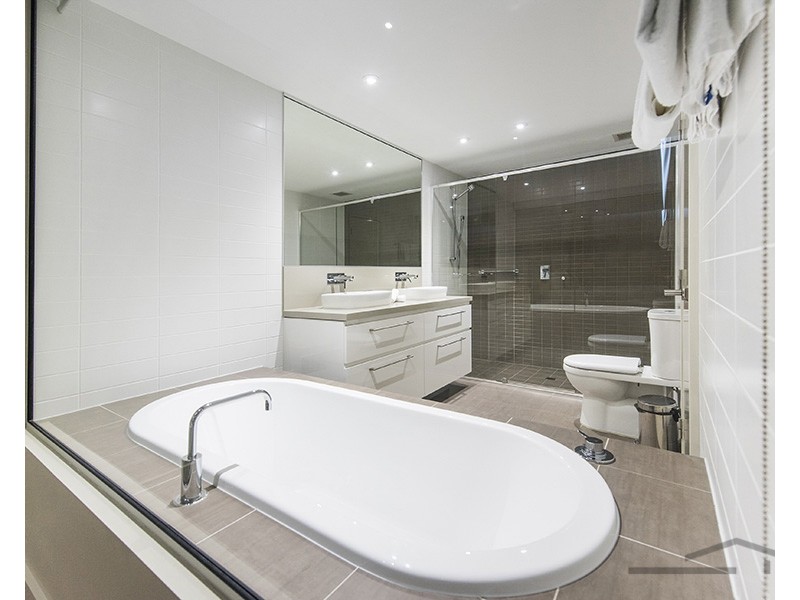 505/1 Marco Polo Drive, Mandurah WA 6210