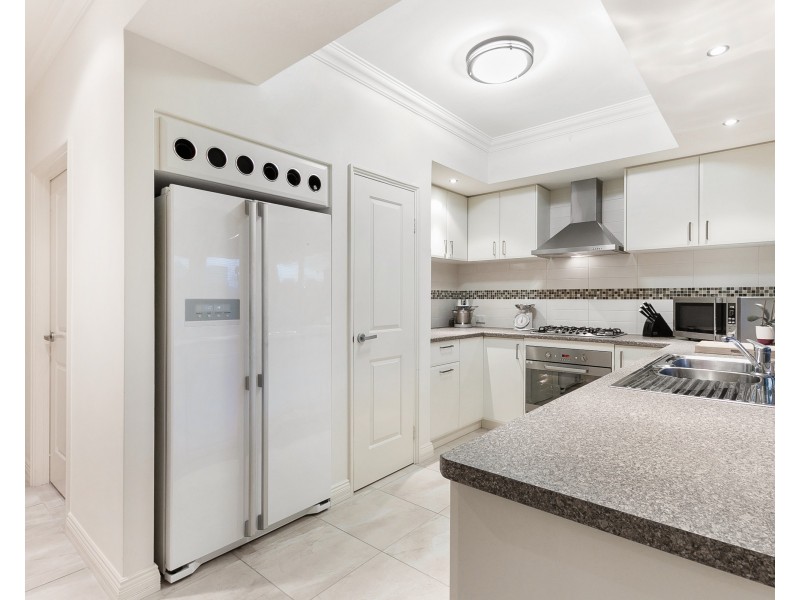 2 Len Howard Drive, Erskine WA 6210