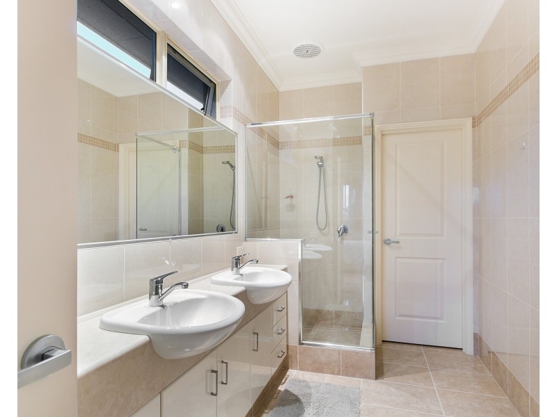 2 Len Howard Drive, Erskine WA 6210
