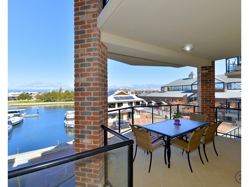 39/37 Dolphin Drive, Mandurah WA 6210