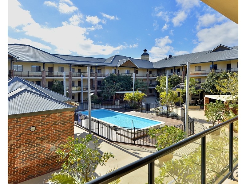 39/37 Dolphin Drive, Mandurah WA 6210