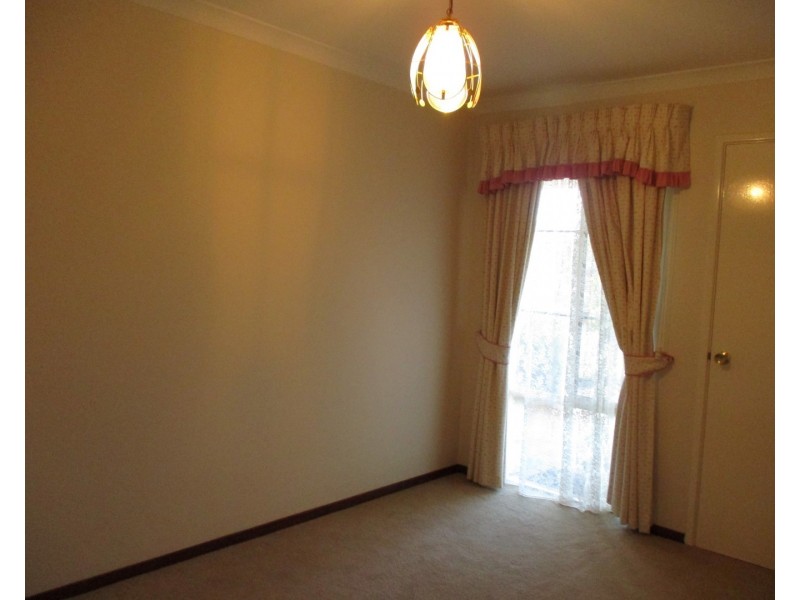 3 Muirfield Court, Halls Head WA 6210