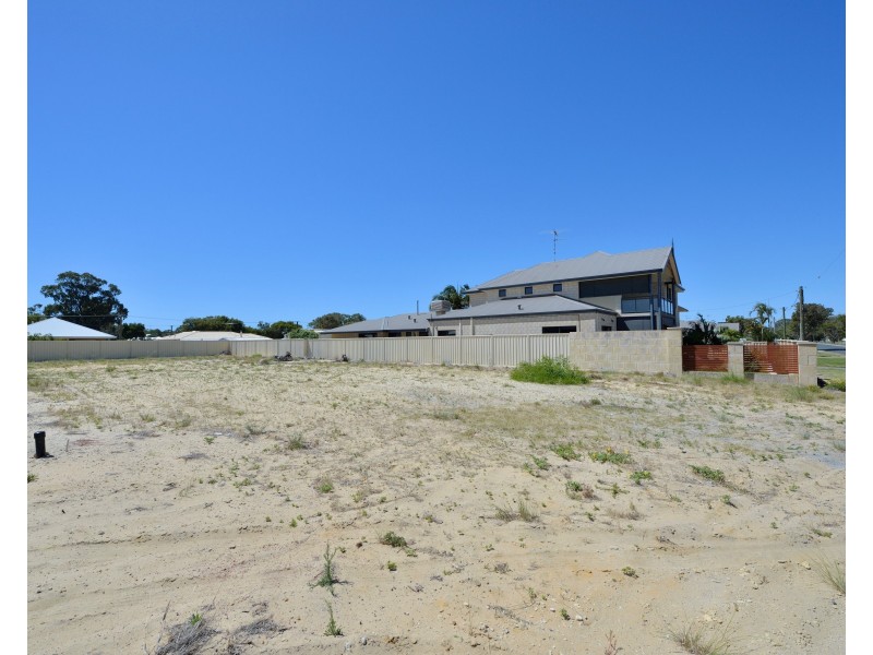 74B Flinders Street, Falcon WA 6210