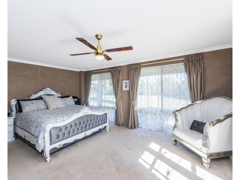 107 Greyhound Retreat, Nambeelup WA 6207