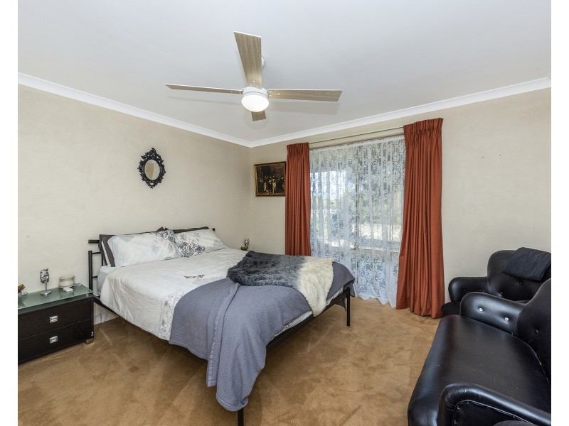 107 Greyhound Retreat, Nambeelup WA 6207