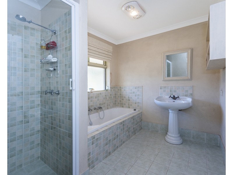 107 Greyhound Retreat, Nambeelup WA 6207