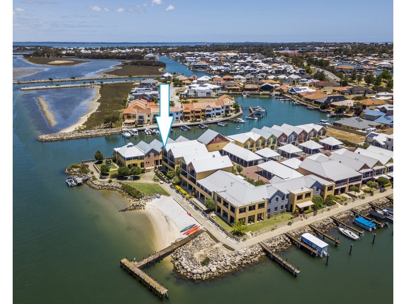 18/19 San Marco Quays, Halls Head WA 6210