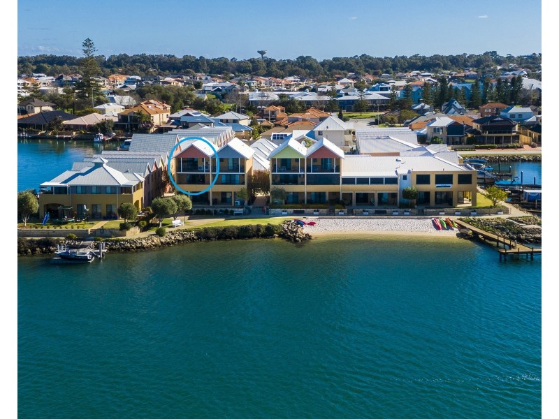 18/19 San Marco Quays, Halls Head WA 6210