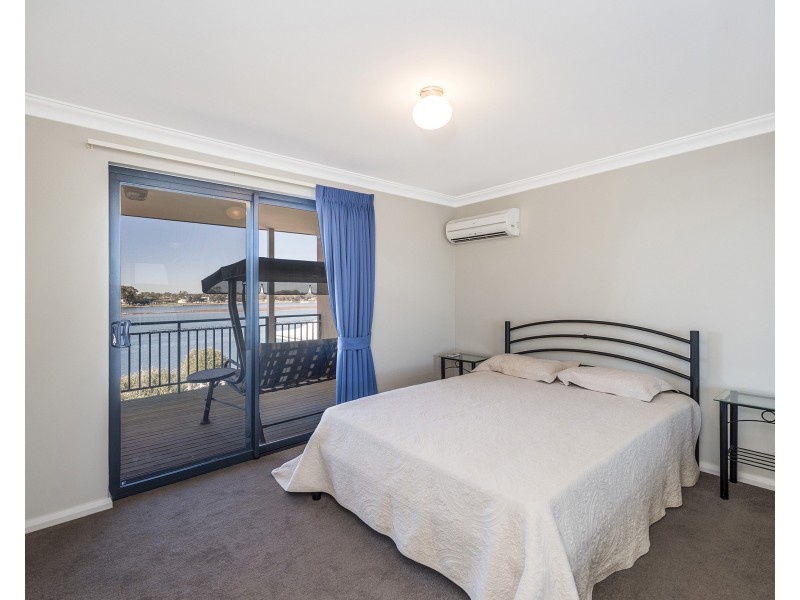 18/19 San Marco Quays, Halls Head WA 6210