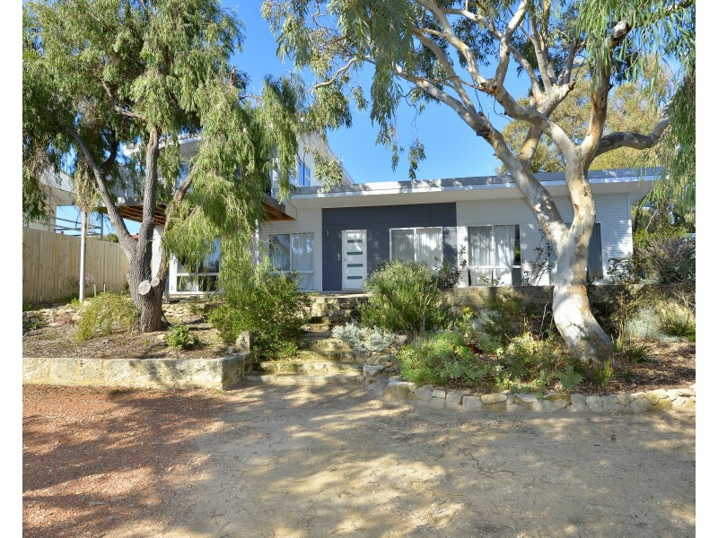 13 Leander Street, Falcon WA 6210