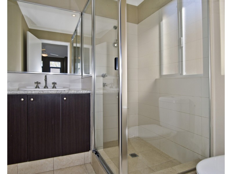 37 Sorrento Turn, Secret Harbour WA 6173