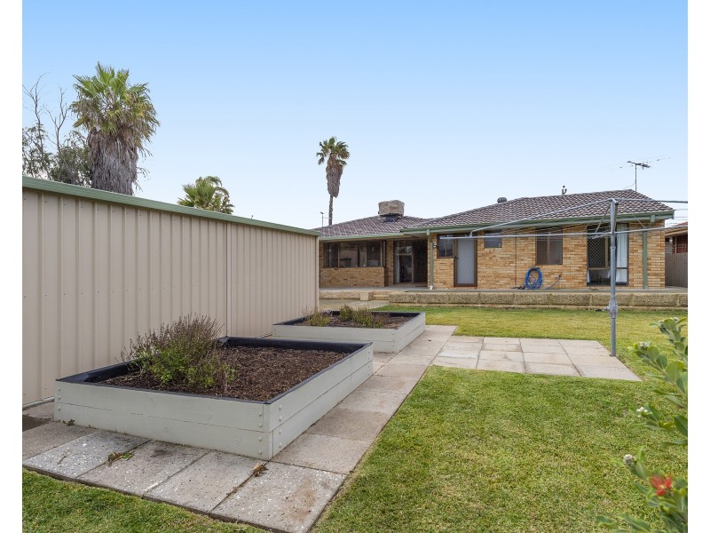 5 Loaring Street, Mandurah WA 6210