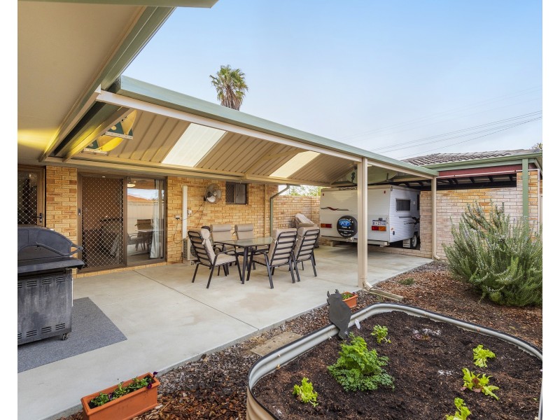 5 Loaring Street, Mandurah WA 6210