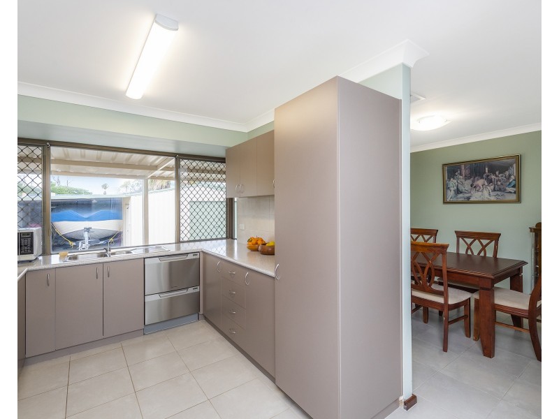 5 Loaring Street, Mandurah WA 6210