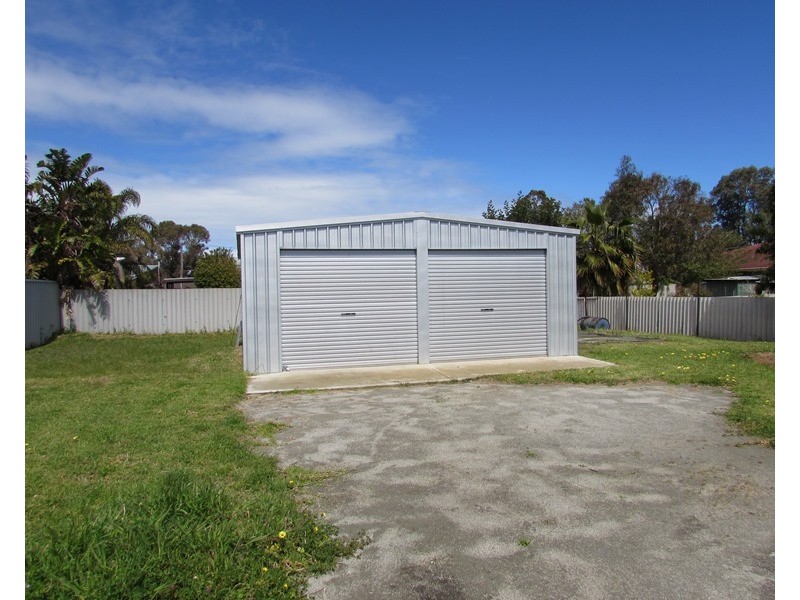 3 Eacott Street, Mandurah WA 6210