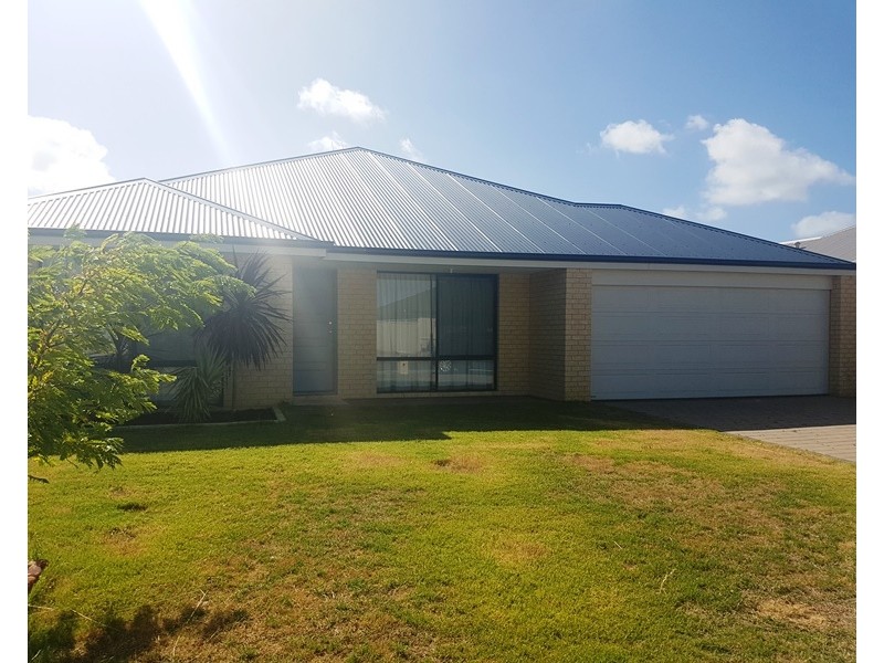 112 Yindana Boulevard, Lakelands WA 6180