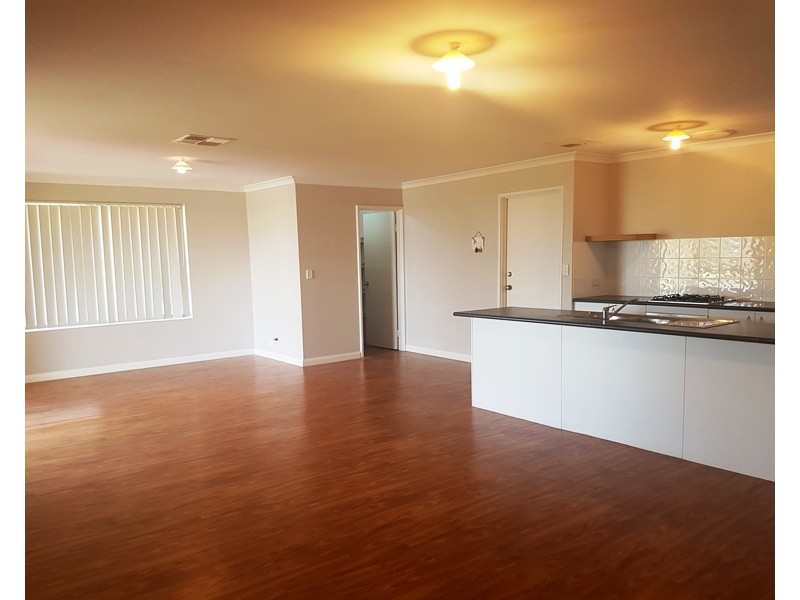 112 Yindana Boulevard, Lakelands WA 6180