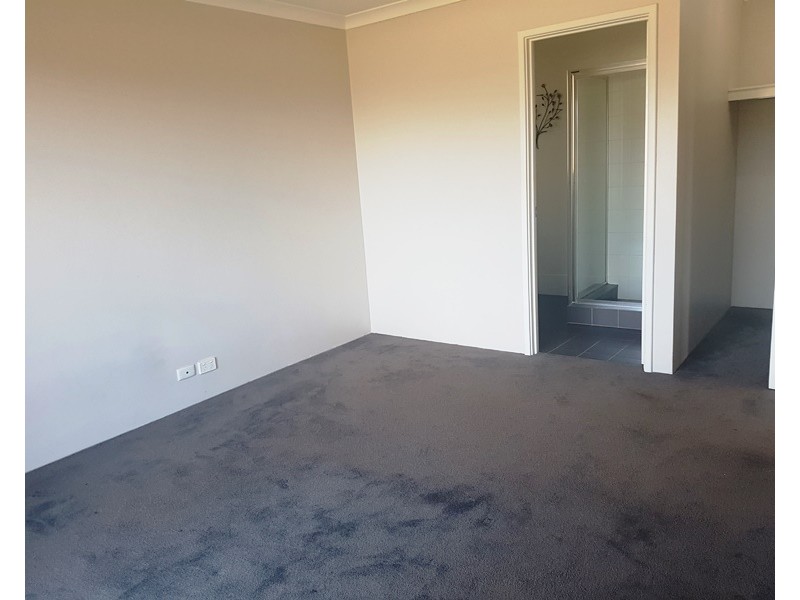 112 Yindana Boulevard, Lakelands WA 6180