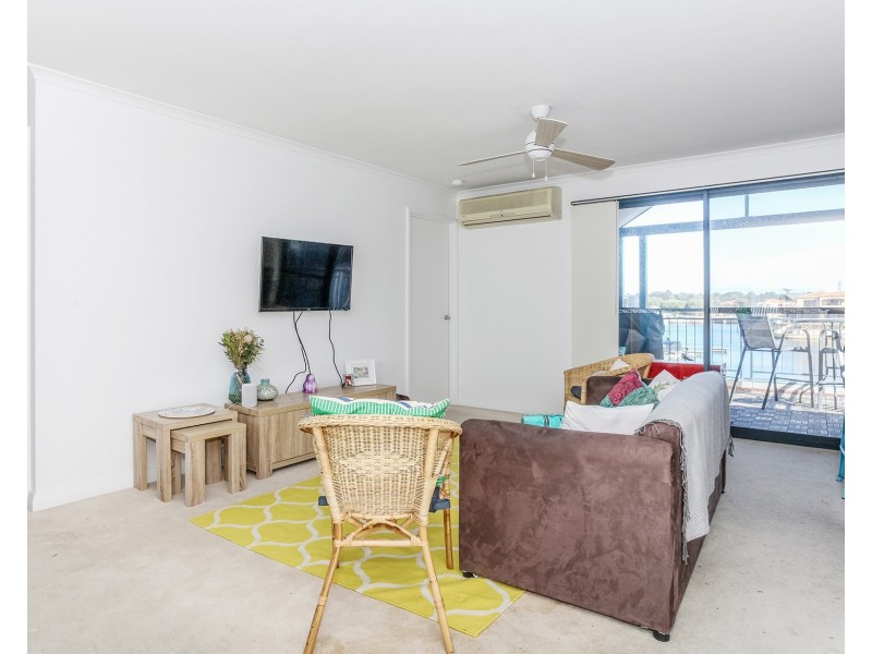 23/206 Mary Street, Halls Head WA 6210