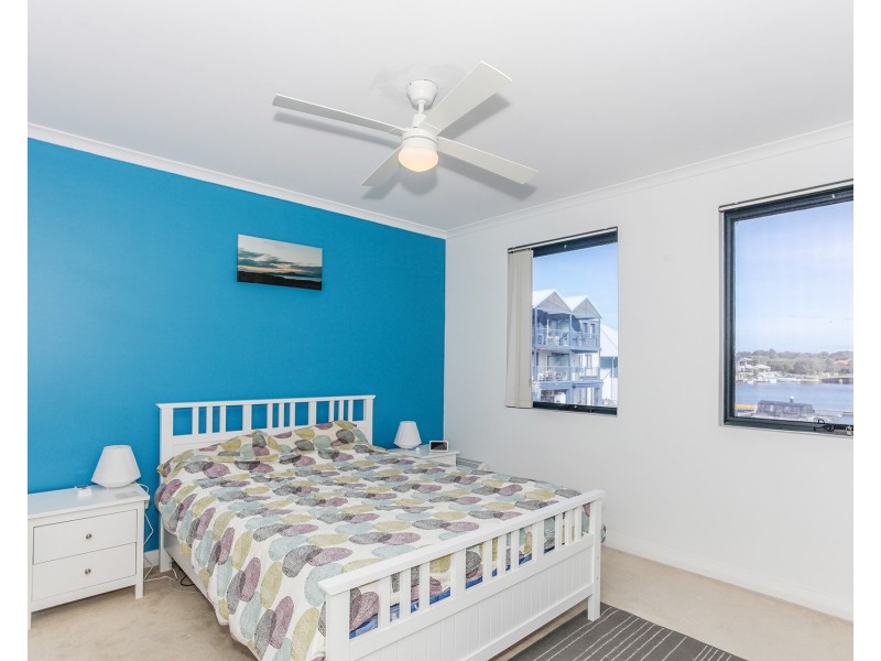 23/206 Mary Street, Halls Head WA 6210
