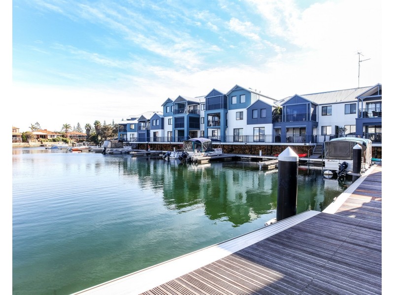 23/206 Mary Street, Halls Head WA 6210
