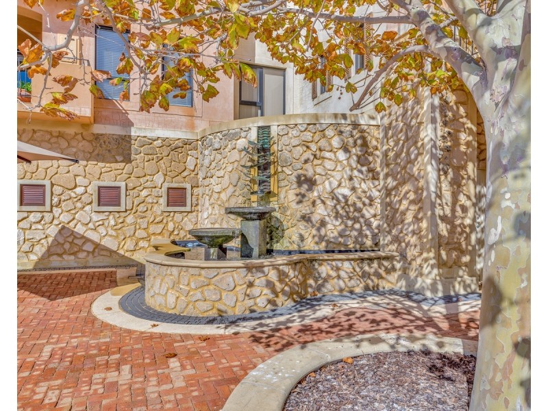 3/7 Village Mews, Wannanup WA 6210