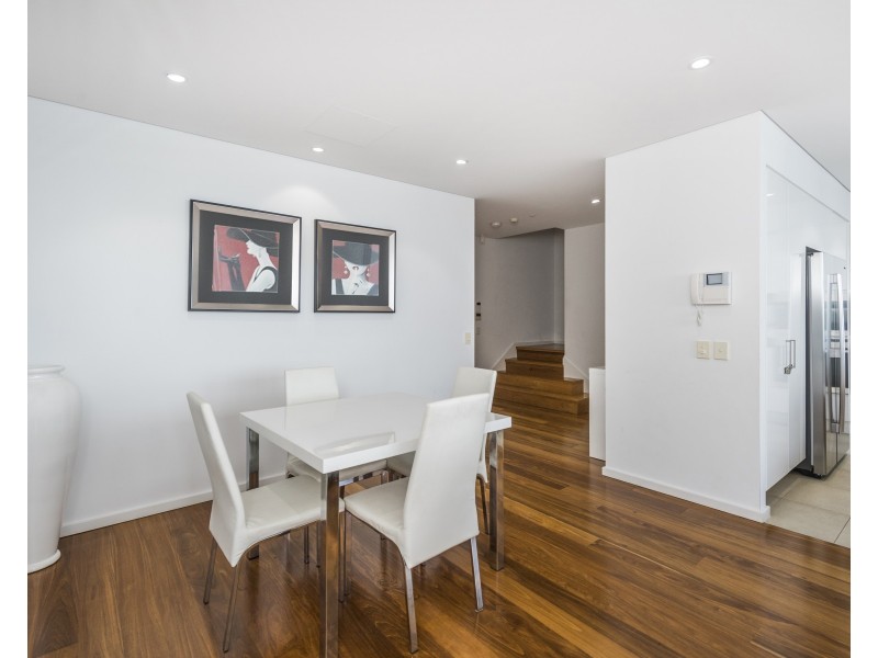 102/5 Marco Polo Drive, Mandurah WA 6210