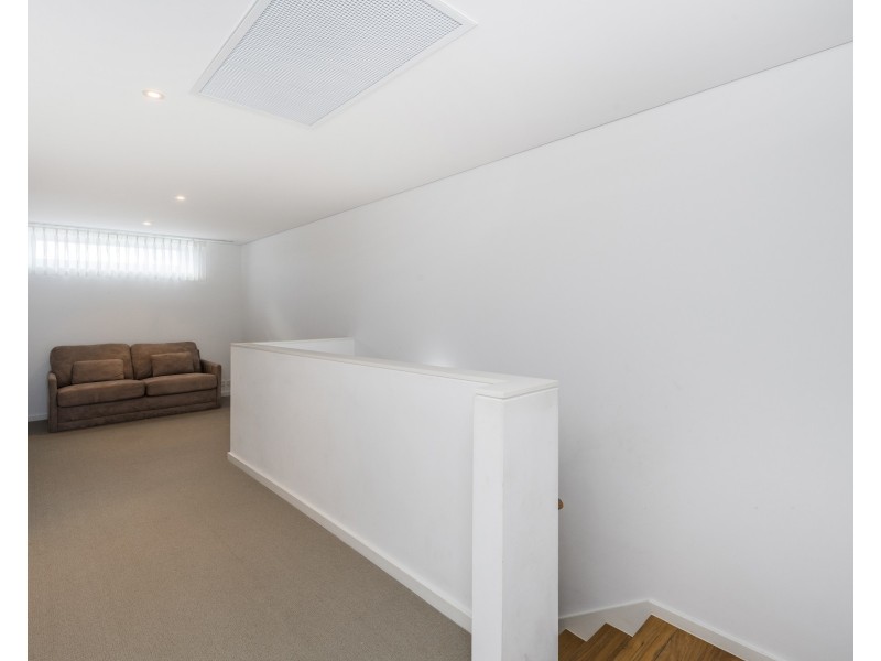 102/5 Marco Polo Drive, Mandurah WA 6210