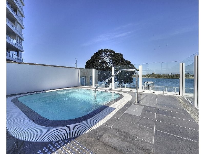 102/5 Marco Polo Drive, Mandurah WA 6210