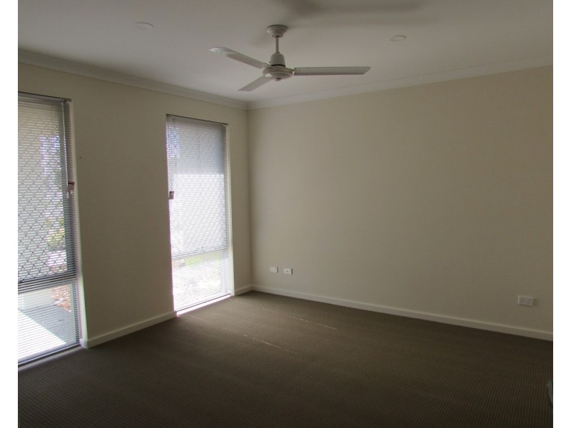74 Bridgewater Boulevard, Erskine WA 6210