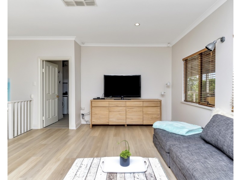 21 Scenic Drive, Falcon WA 6210