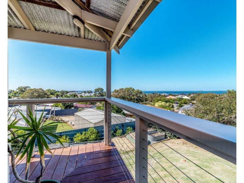 21 Scenic Drive, Falcon WA 6210