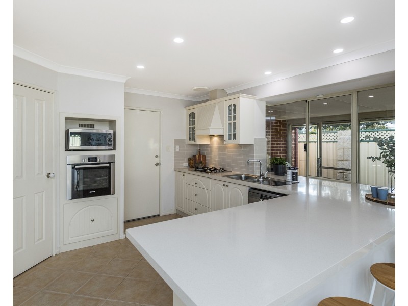 45 Mariners Cove Drive, Dudley Park WA 6210